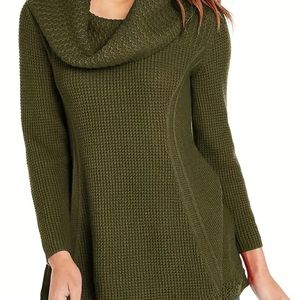 NEW - Turtleneck Solid Color Sweater, Color: Army Green, Size: Small